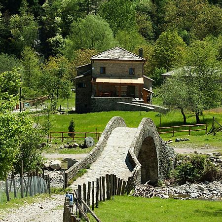 Mulino Marghen - Restored Watermill - Accomodation And Retreat Center Zeri Bagian luar foto