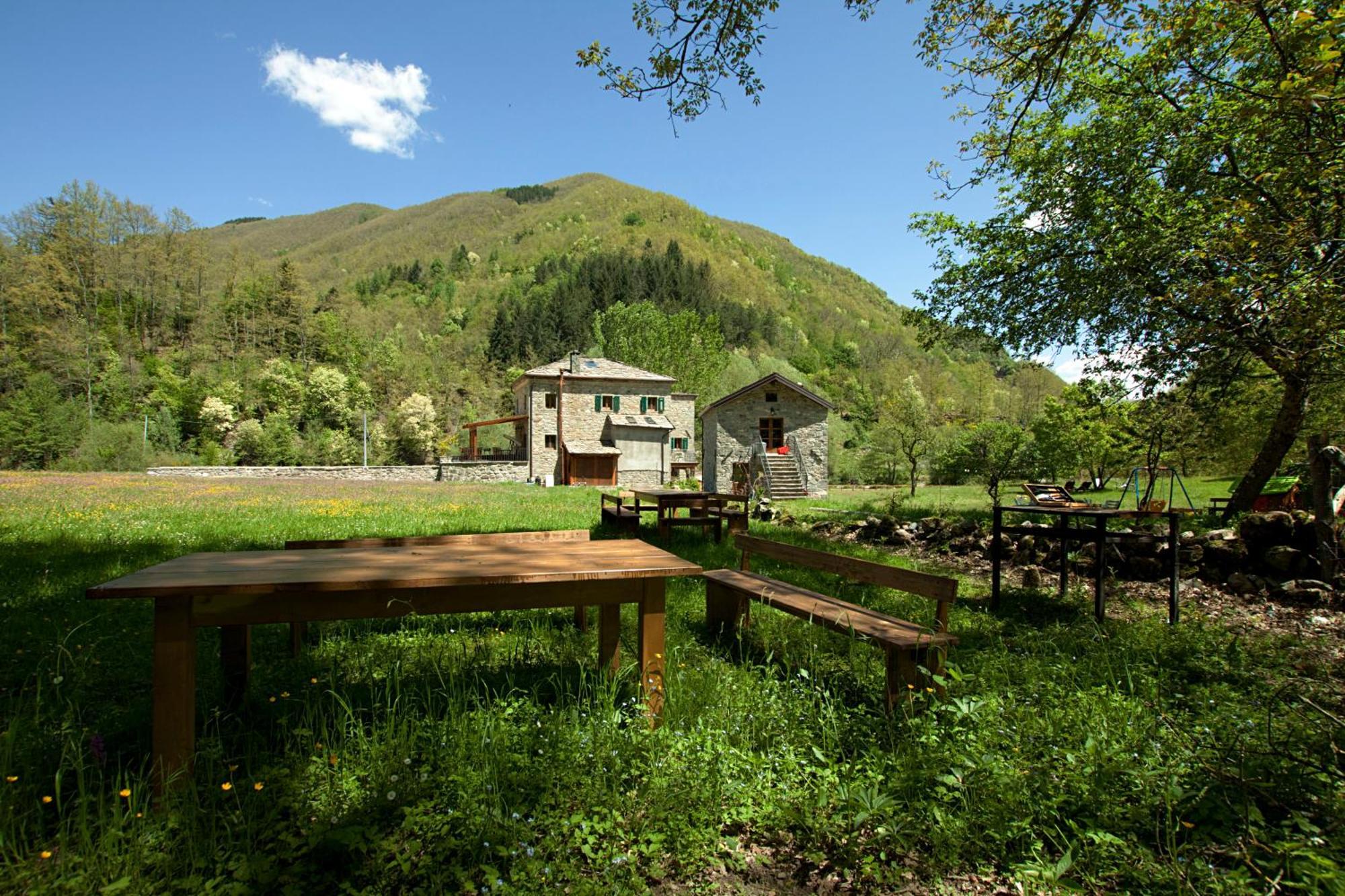 Mulino Marghen - Restored Watermill - Accomodation And Retreat Center Zeri Bagian luar foto